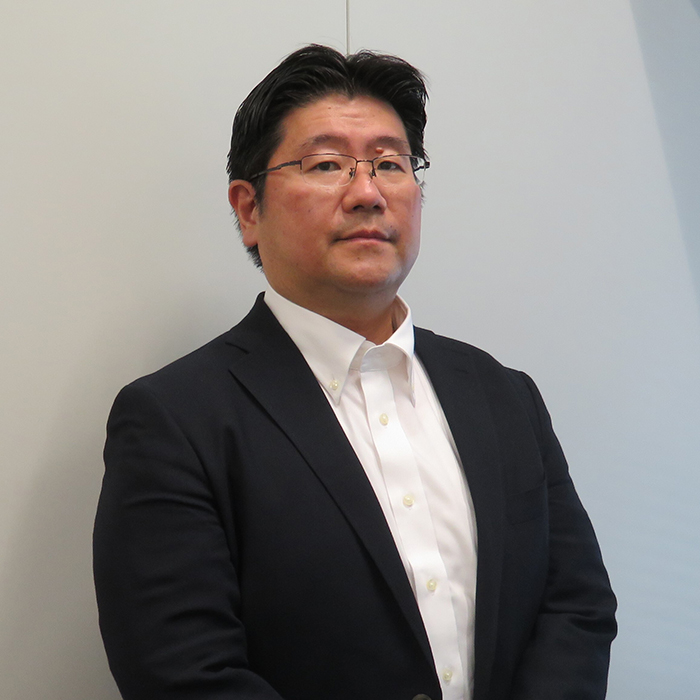 氏名